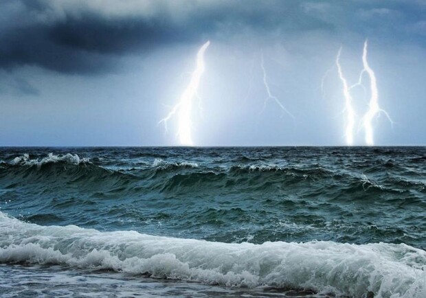 Гроза над морем. 