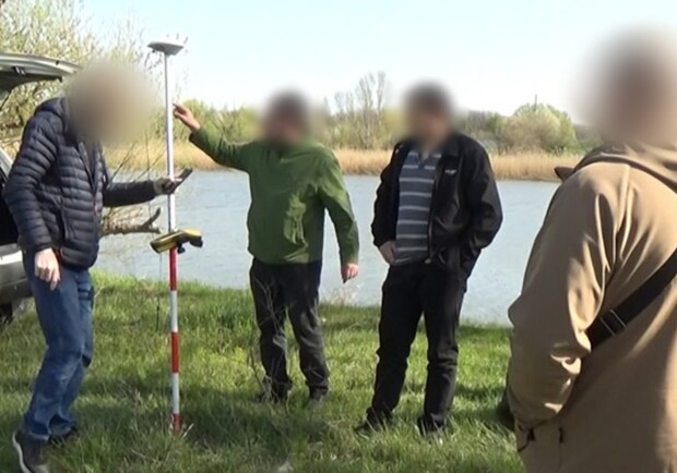 Задержание мужчины, завладевшего землей в охранной зоне. 