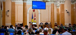 В Одесі виділили кошти на протиаварійні роботи у зруйнованій обстрілом багатоповерхівці на Кутузакія
