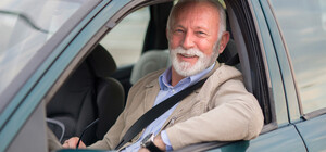 Нужно ли менять старые водительские права-книжечки: разъяснение для водителей