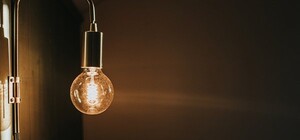 Без электроэнергии до вечера: где в Одессе во вторник отключили свет