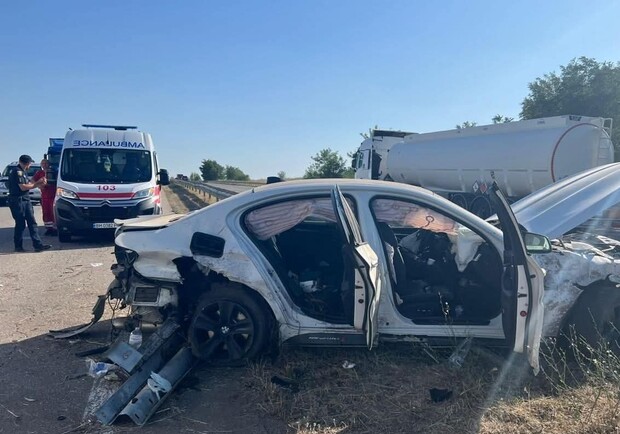 Легковик після ДТП. 