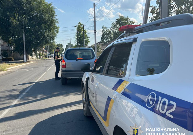 Полицейские Одесщины призвали водителей и пешеходов к ответственности: безопасность на дороге начинается с каждого фото: Нацполиция