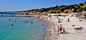 Вода у морі біля Одеси почорніла: результати аналізів та чи безпечно купатися