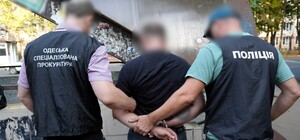 В Одессе задержан чиновник воинской части: требовал взятку за возобновление на службу после СЗЧ