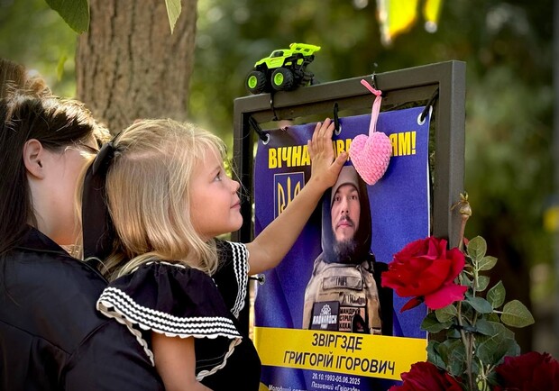 В Одессе на Аллее Героев увековечили еще 82 имени защитников Украины. 