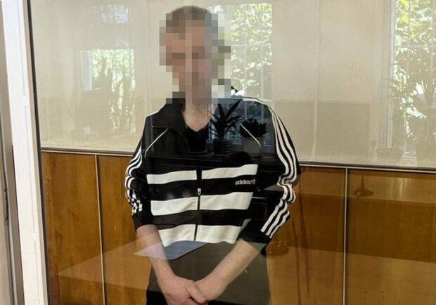 Мужчина, изнасиловавший несовершеннолетнюю. 