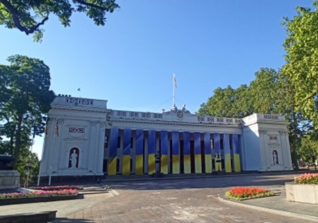 Здание одесской мэрии. 