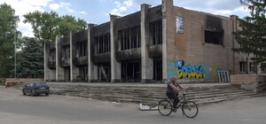 Из поселка Боровая эвакуируют чиновников