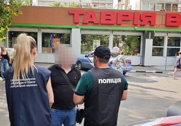 Затримання посадовця районної адміністрації. 