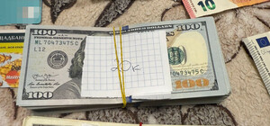 У Харкові співробітниця військової медкомісії за хабар переводила військових із бойових частин у тил