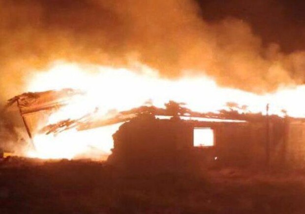 Пожар после обстрела. 