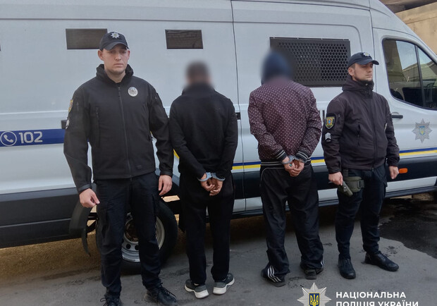 Полиция накрыла наркосхему в Подольской области: двое мужчин сбывали психотропы 