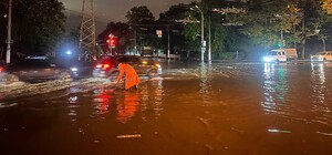 Спостування чуток: 