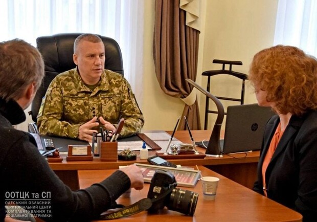 Зник перед судом і “ліг у лікарню”: одеський ексвоєнком Борисов знову не з’явився на засідання 