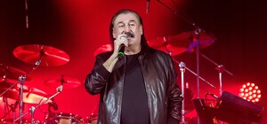 Співак Степан Гіга переніс операцію та зараз перебуває у важкому стані