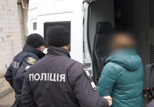 Задержание участницы преступной группировки. 