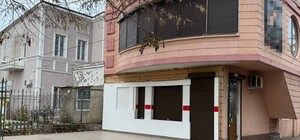 Склад вместо летней площадки на Канатной: в Одессе демонтировали нахалстрой