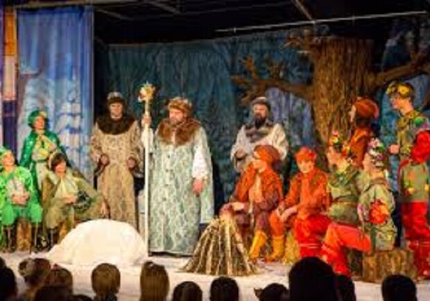 12 месяцев. Рождественский спектакль