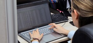 У Дніпрі запрацював єдиний короткий номер гарячої лінії 1530: куди тепер телефонувати містянам