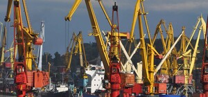 Обстрелы портов Одесчины: как атаки влияют на экспорт зерна в 2025 году