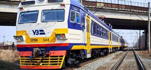 Поезда через Запорожье 16 февраля будут курсировать только в Днепр: какие рейсы изменят маршрут