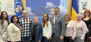 Тривожність, пригніченість, стрес: у ГО “Адаптоніка” показали, наскільки по-різному чоловіки й жінки переживають реалії війни