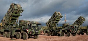 Зеленский заявил о беспокойстве из-за сигналов США по ПВО для Украины