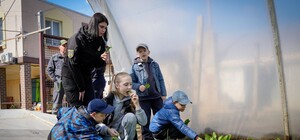 В Одесской области полицейские и дети из Луганской области отдохнули на ферме