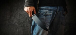В Одесской области мужчина с ножом напал на работников ТЦК: двое раненых в тяжелом состоянии