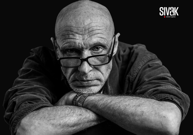 Издрик. Литературный вечер в уютном дворике