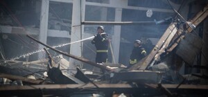 РФ обстреляла объект транспортной инфраструктуры в Одесской области: пострадавших по меньшей мере десять (обновлено)
