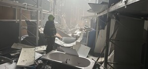 Атака на Одесчину: оккупанты ударили по гражданскому судну и составам, погиб капитан