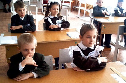 Право выбора языка обучения - настоящая демократия. Фото-rialemon.com.ua