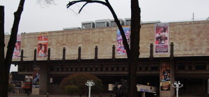 Добкин и Кернес купят в ХНАТОБ аппарат для субтитров