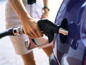 В Одессе цены на бензин остаются неизменными уже пару недель. Фото-donbass.ua