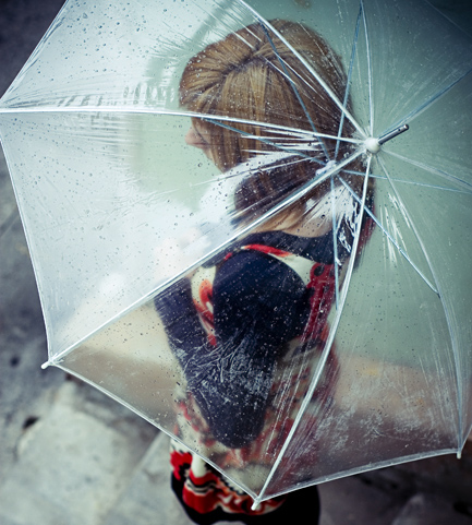 Сегодня лучше взять с собой зонт.
Фото - liveinternet.ru.