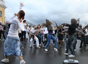 Одесситы потанцуют в центре города. Фото с сайта: eventshots.ru