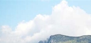 В Крыму со скалы снимали туриста, просидевшего там всю ночь