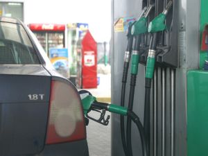 Стоимость бензина в Одессе держится на одном уровне. Фото-segodnya.ua