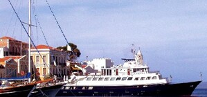 В Одессе гостит круизная супер-яхта Callisto с мраморными ванными