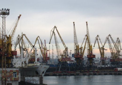 Любопытные смогут увидеть жизнь порта изнутри. Фото с сайта: revisor.od.ua
