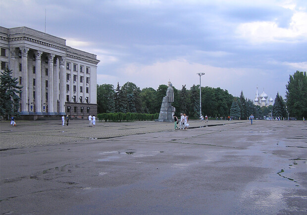 Куликово поле издавна может принять огромные толпы людей. Фото с сайта: ladyksu.kiev.ua