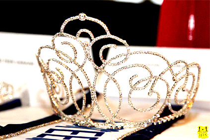 Кто станет обладательницей короны самой красивой девушки станет известно 9 декабря. Фото-missteenukraine.ua