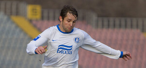 Полузащитник 