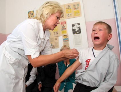 Детей лечат просроченными лекарствами. Фото с сайта: bbc.co.uk