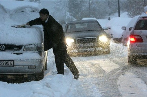 Автолюбителям лучше воздержаться от поездок. Фото с сайта: segodnya.ua