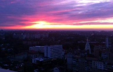 Блогер засняла небо над Одессой во время заката. Фото - Евгения Попова. 