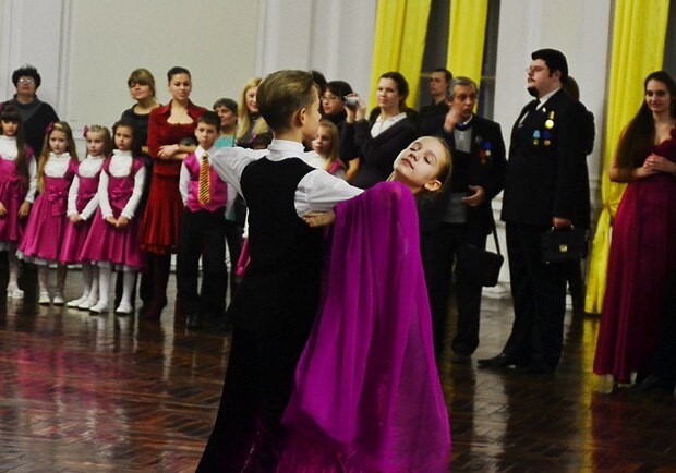 В Одессе прошел настоящий бал. Фото - zavtra.od.ua.