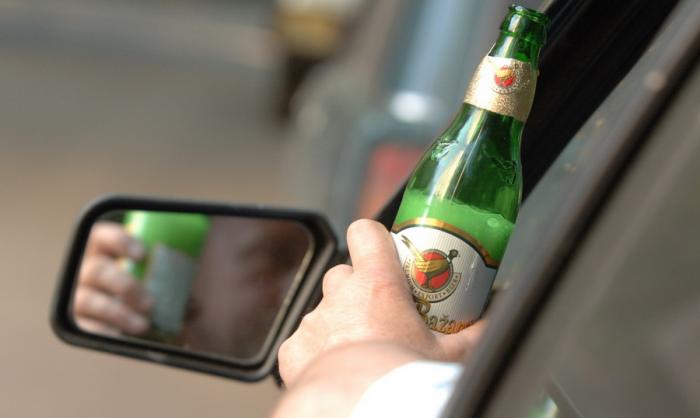 Одесские водители продолжают выпивать и садиться за руль авто. Фото - r93.ru